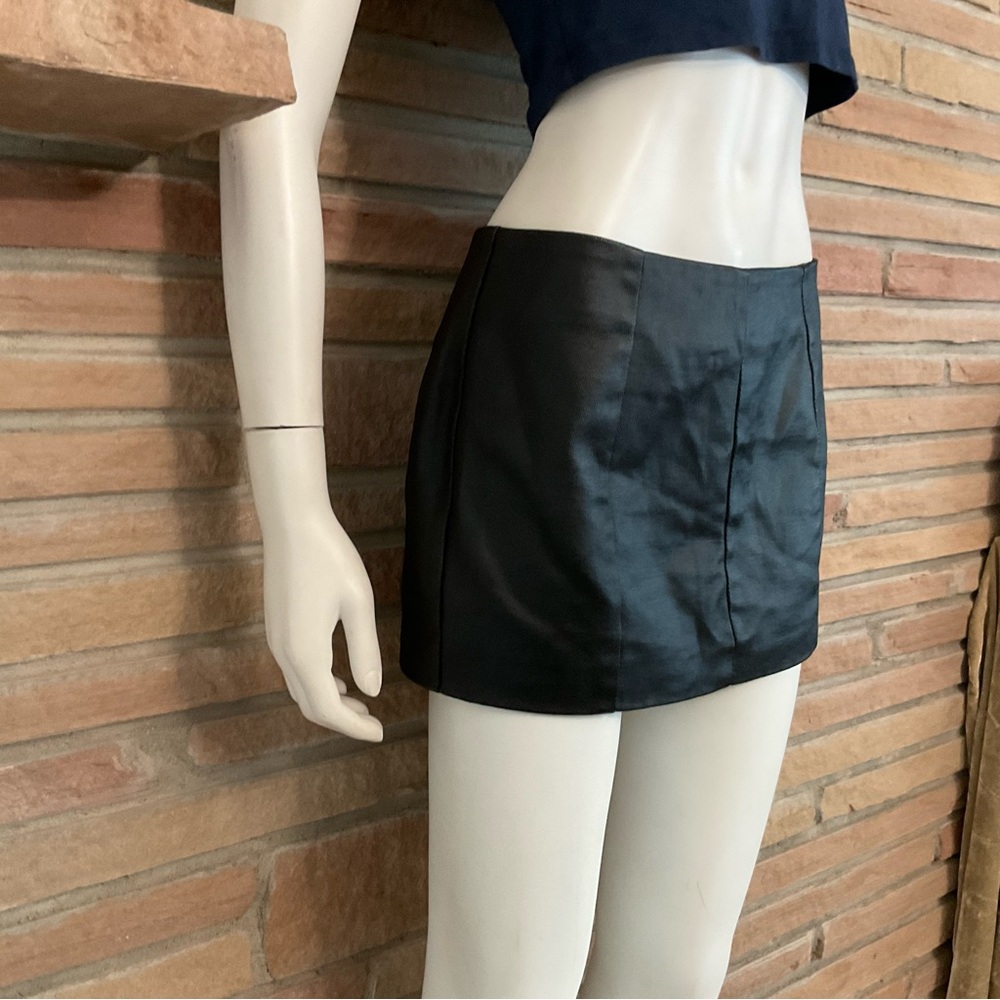 Pretty Little Thing Faux Leather Black Mini Skirt US Size 2 - Picture 3 of 9